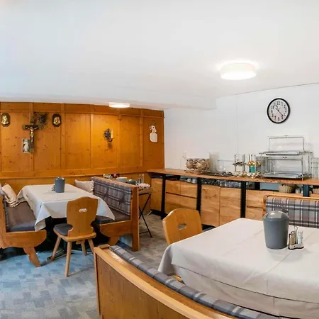 Gruenwald זולדן